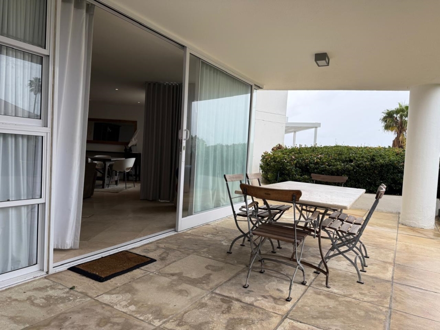 To Let 3 Bedroom Property for Rent in Sea Point Western Cape